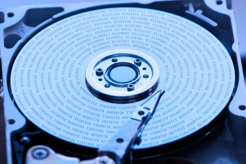open-hard-drive-7581722